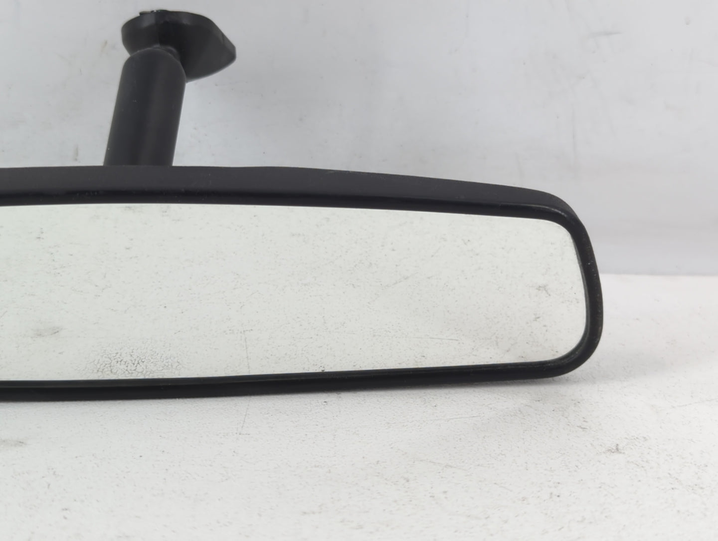 2012 Chevrolet Captiva Sport Interior Rear View Mirror Replacement OEM P/N:E8011083 Fits OEM Used Auto Parts - Oemusedautopa