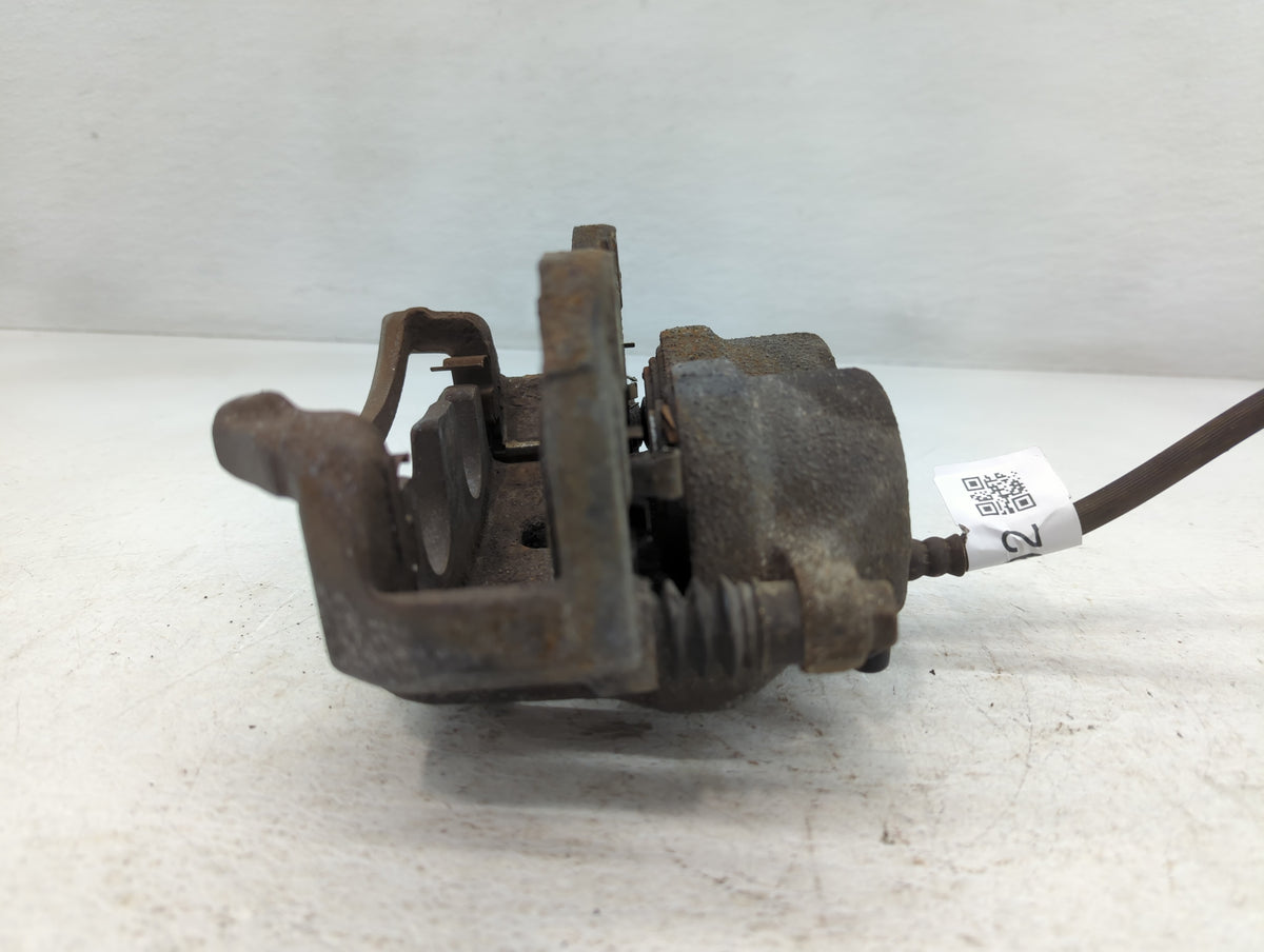 2012-2015 Chevrolet Captiva Sport Front Passenger Right Brake Caliper 775892 - Oemusedautoparts1.com