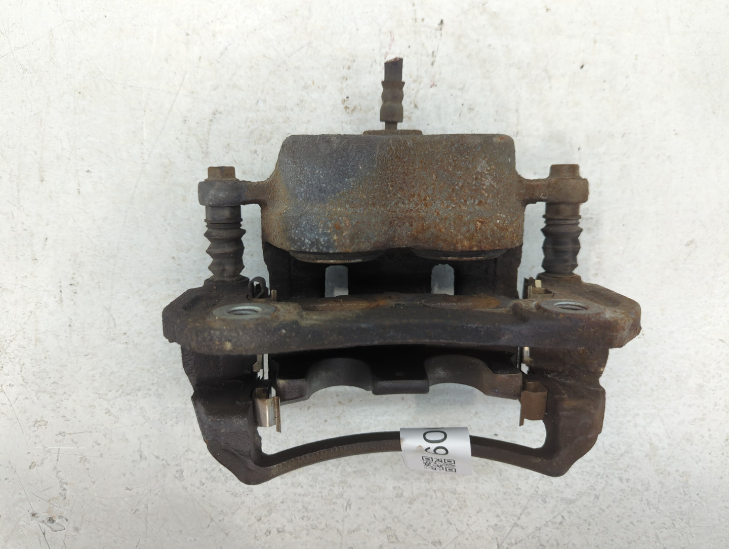 2012-2015 Chevrolet Captiva Sport Front Driver Left Brake Caliper 776009 - Oemusedautoparts1.com