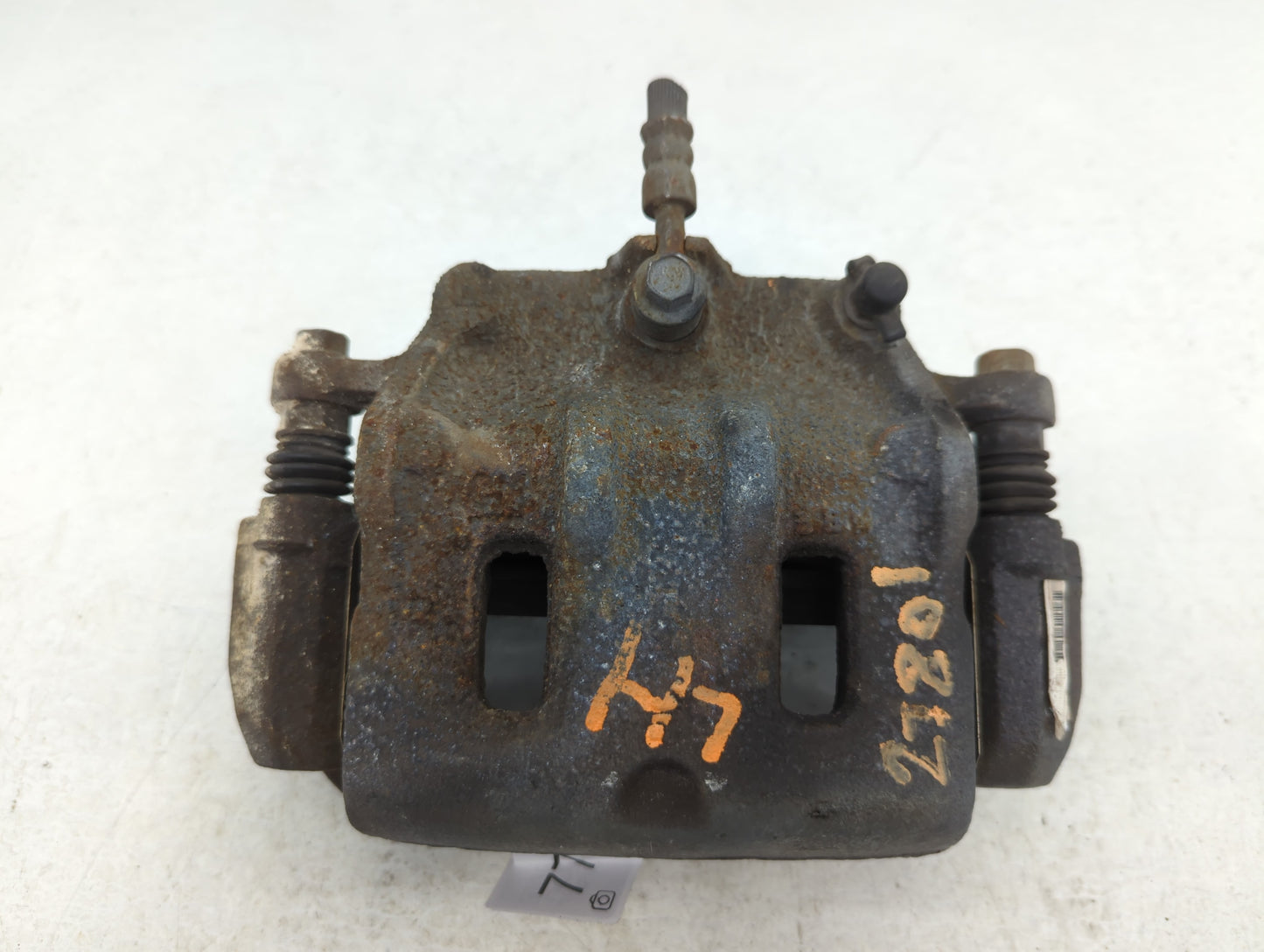 2012-2015 Chevrolet Captiva Sport Front Driver Left Brake Caliper 776009 - Oemusedautoparts1.com