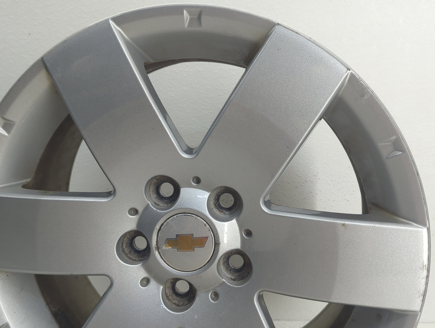 2012-2012 Chevrolet Captiva Sport Oem Wheel Rim 908293 - Oemusedautoparts1.com