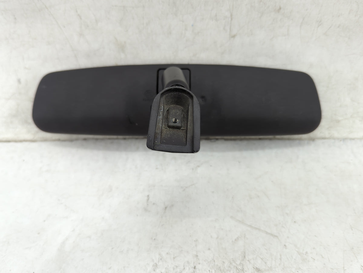 2012 Chevrolet Captiva Sport Interior Rear View Mirror Replacement OEM Fits OEM Used Auto Parts - Oemusedautoparts1.com
