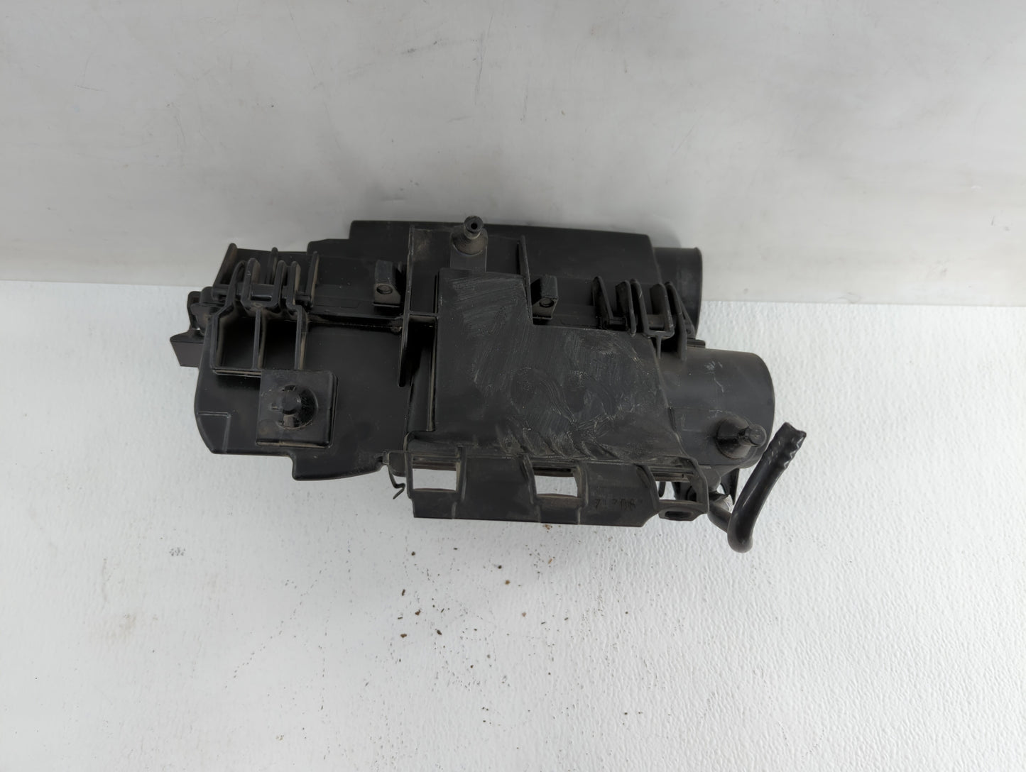 Chevrolet Classic Air Cleaner Intake-duct Hose Tube - Oemusedautoparts1.com