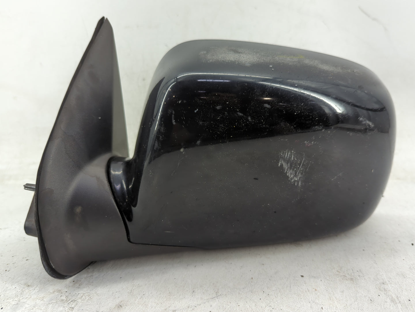 2009-2012 Chevrolet Colorado Driver Side View Mirror - Left Door Mirror OEM Used - Oemusedautoparts1.com