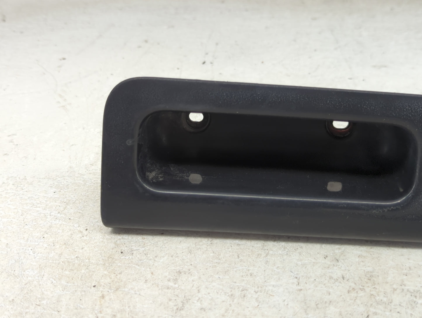 2004-2012 Chevrolet Colorado Master Power Window Switch Replacement Driver Side Left P/N:517317 Fits OEM Used Auto Parts - O