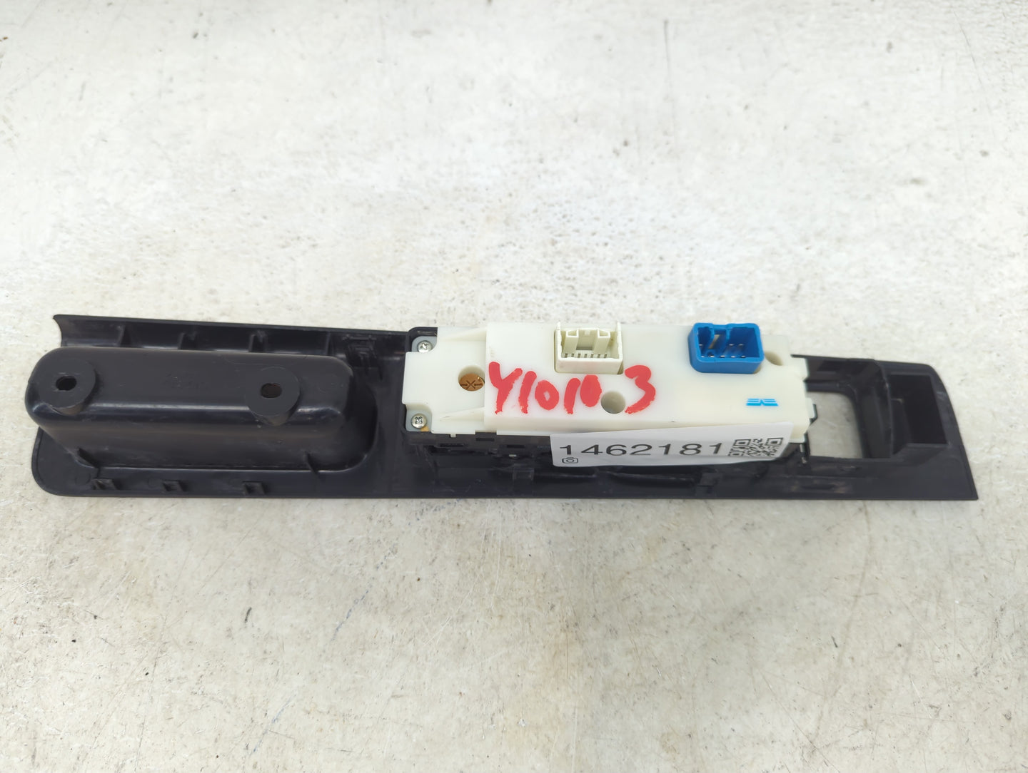 2004-2012 Chevrolet Colorado Master Power Window Switch Replacement Driver Side Left P/N:517317 Fits OEM Used Auto Parts - O