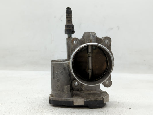 2008-2012 Chevrolet Colorado Throttle Body P/N:018AA Fits Fits 2008 2009 2010 2011 2012 OEM Used Auto Parts - Oemusedautopar