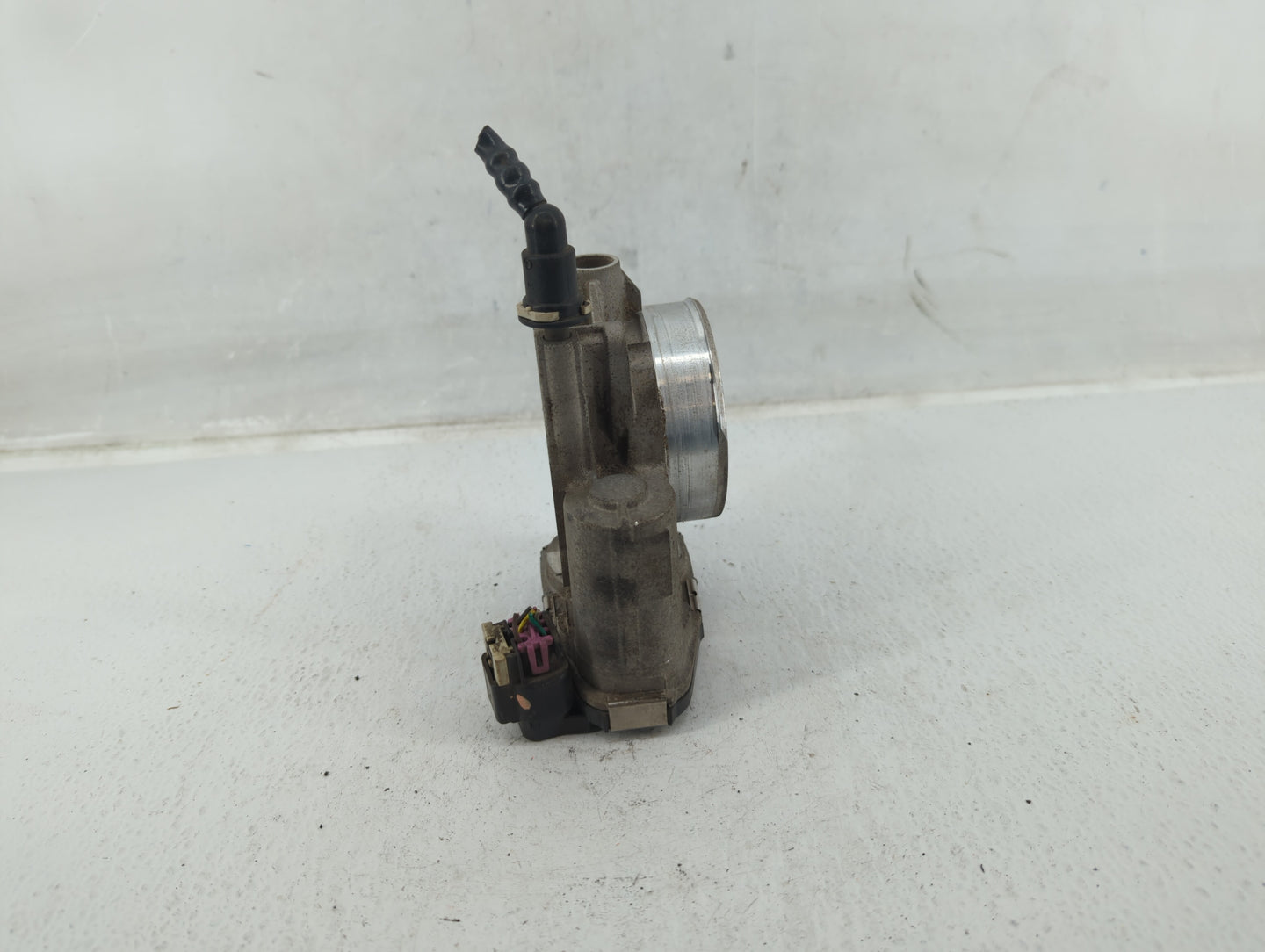 2008-2012 Chevrolet Colorado Throttle Body P/N:3191AA 016AA Fits Fits 2008 2009 2010 2011 2012 OEM Used Auto Parts - Oemused