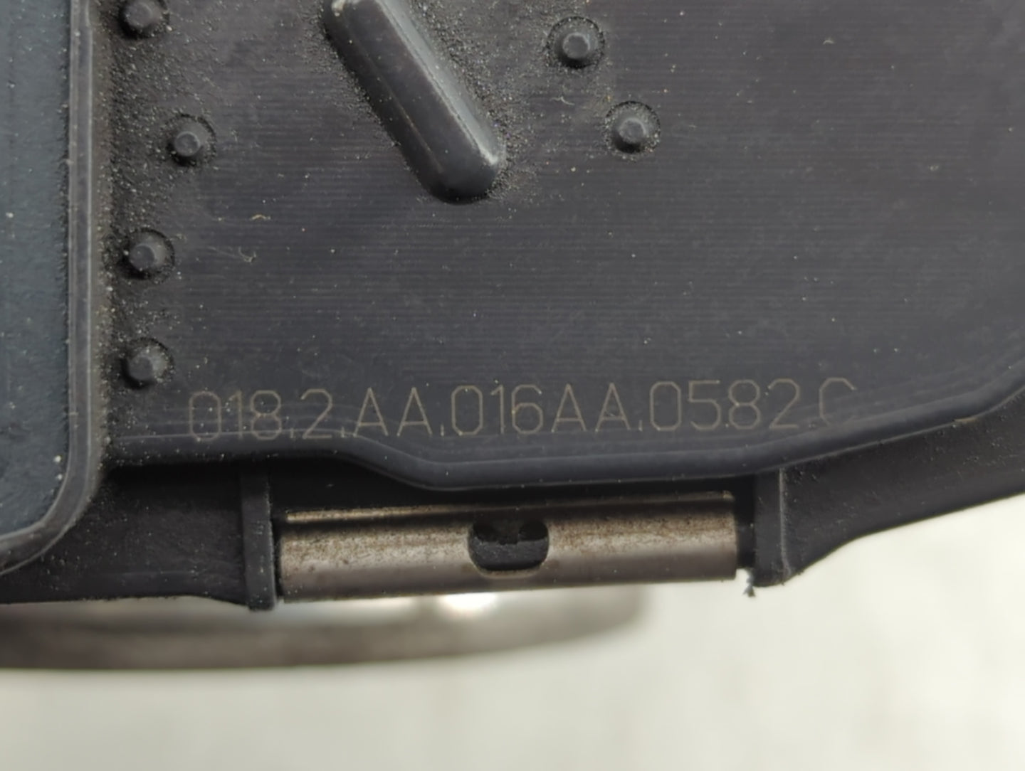 2008-2012 Chevrolet Colorado Throttle Body P/N:0182AA 016AA Fits Fits 2008 2009 2010 2011 2012 OEM Used Auto Parts - Oemused