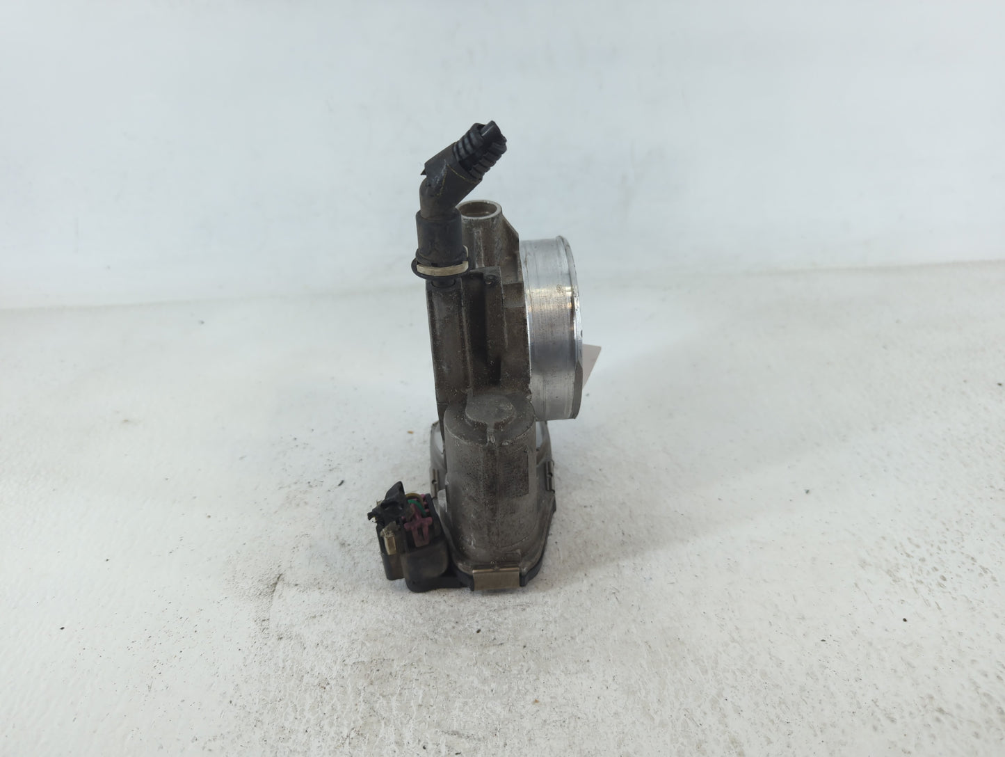 2008-2012 Chevrolet Colorado Throttle Body P/N:016AA9354C Fits Fits 2008 2009 2010 2011 2012 OEM Used Auto Parts - Oemusedau