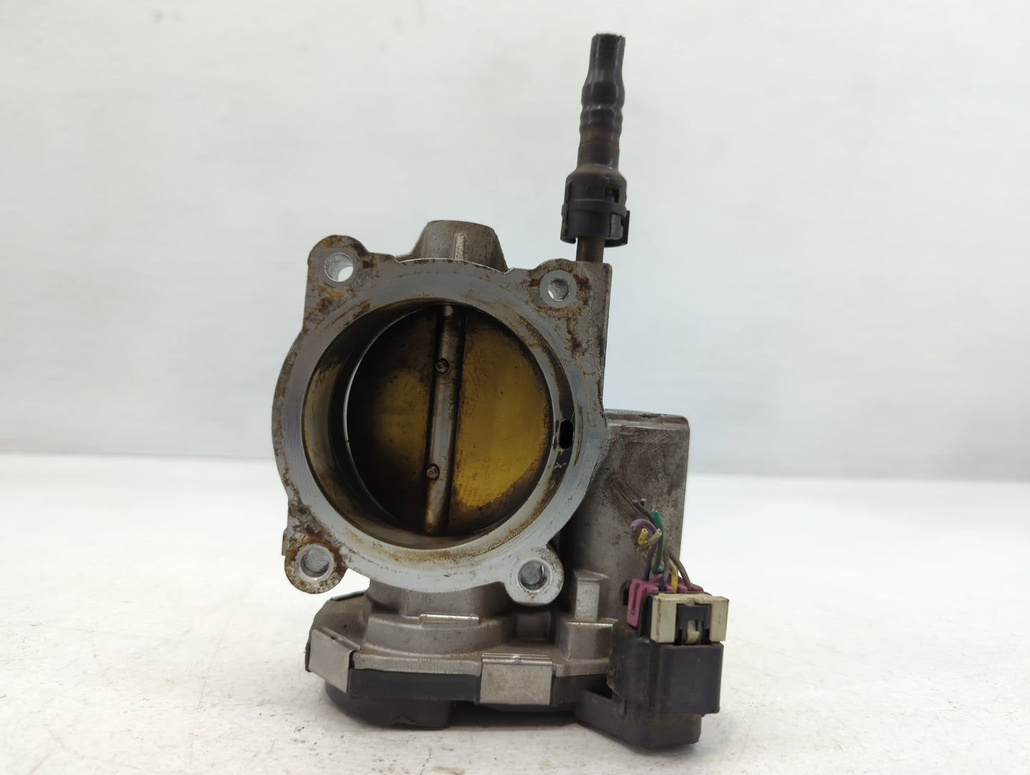 2008-2012 Chevrolet Colorado Throttle Body P/N:5198C 018AA Fits Fits 2008 2009 2010 2011 2012 OEM Used Auto Parts - Oemuseda