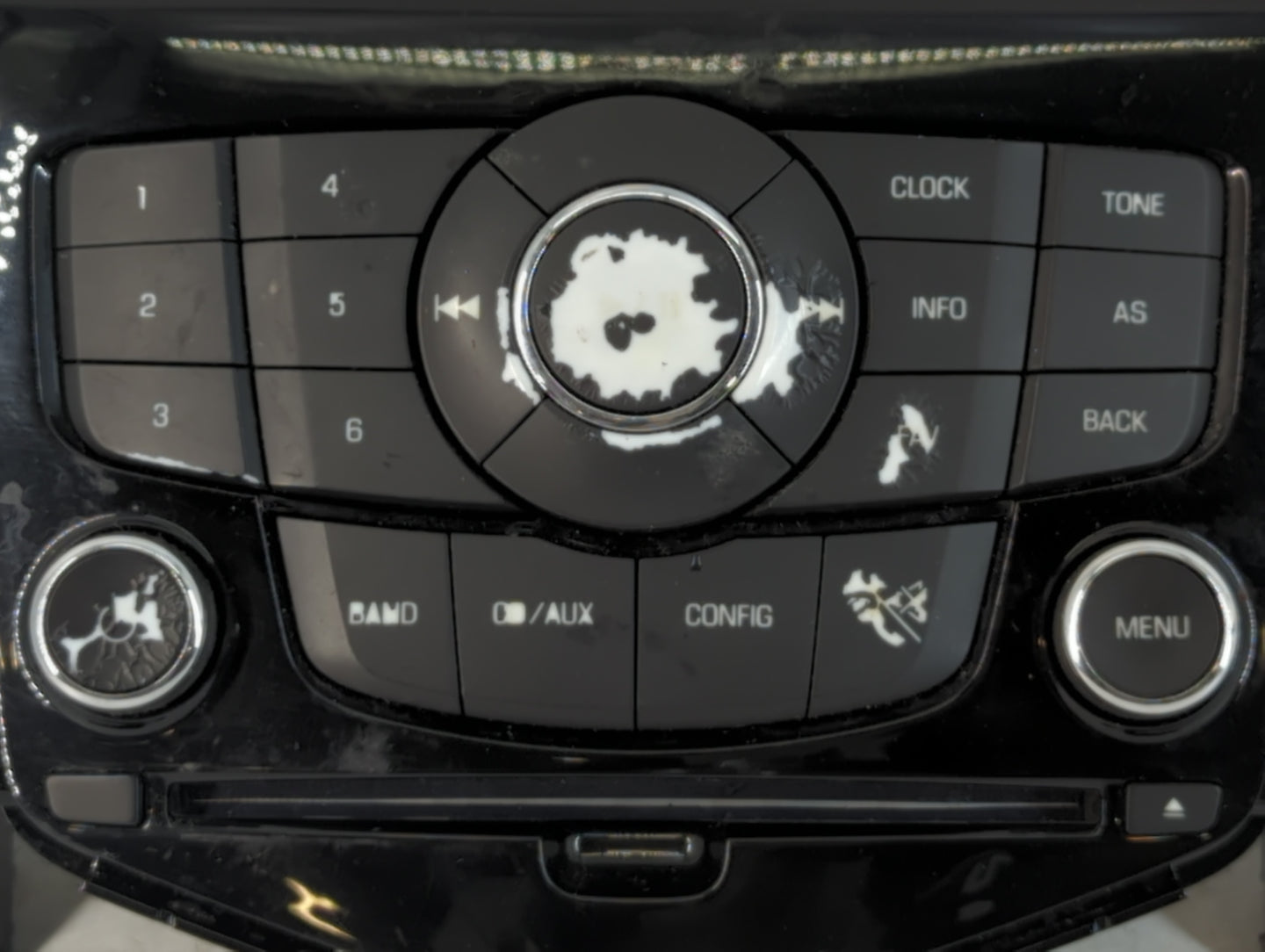 2012 Chevrolet Cruze Radio AM FM Cd Player Receiver Replacement P/N:94563269 Fits OEM Used Auto Parts - Oemusedautoparts1.co