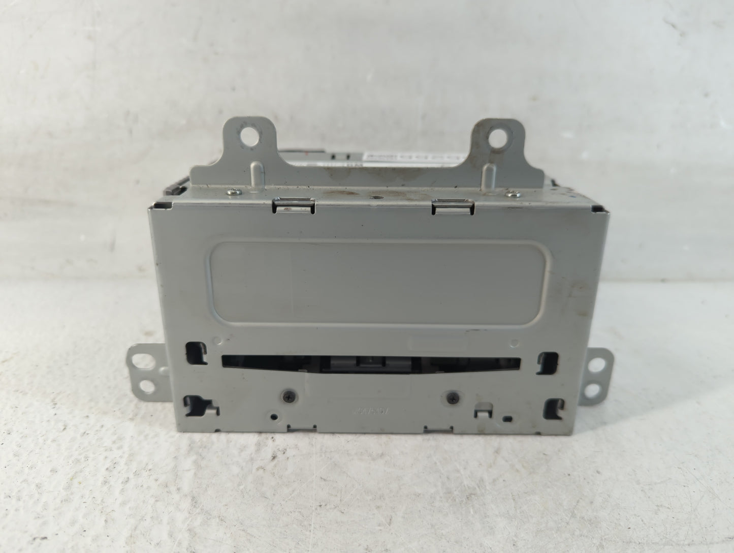 2012 Chevrolet Cruze Radio AM FM Cd Player Receiver Replacement P/N:22870782 Fits OEM Used Auto Parts - Oemusedautoparts1.co