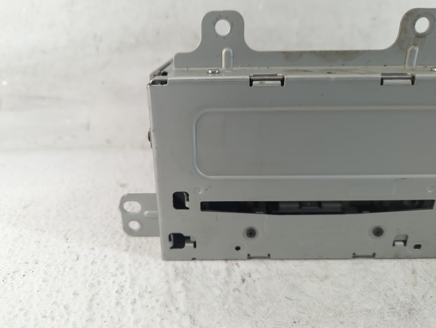 2012 Chevrolet Cruze Radio AM FM Cd Player Receiver Replacement P/N:22870782 Fits OEM Used Auto Parts - Oemusedautoparts1.co