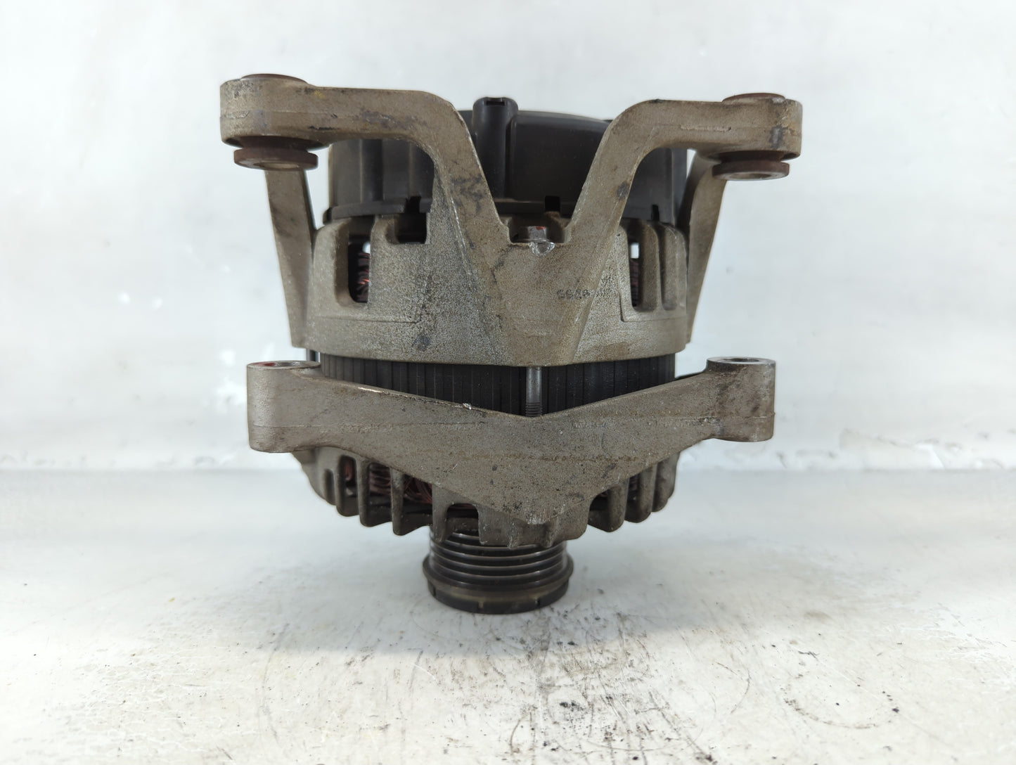 2011-2016 Chevrolet Cruze Alternator Replacement Generator Charging Assembly Engine OEM P/N:95939943 Fits OEM Used Auto Part