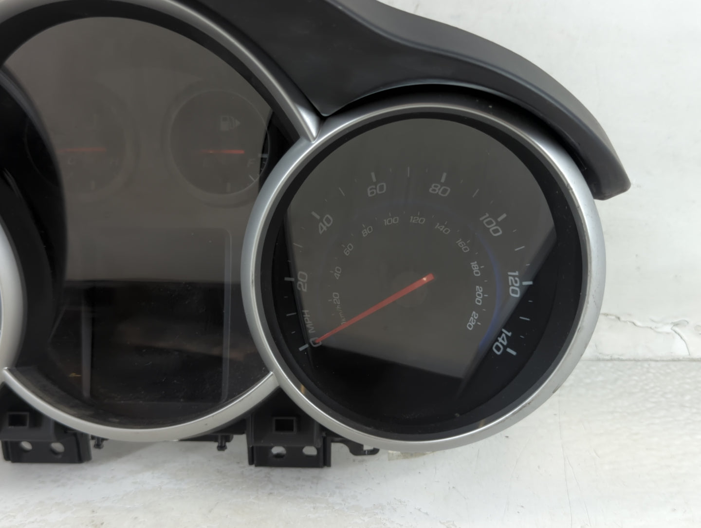 2012 Chevrolet Cruze Instrument Cluster Speedometer Gauges P/N:809773364 95216802 Fits OEM Used Auto Parts - Oemusedautopart