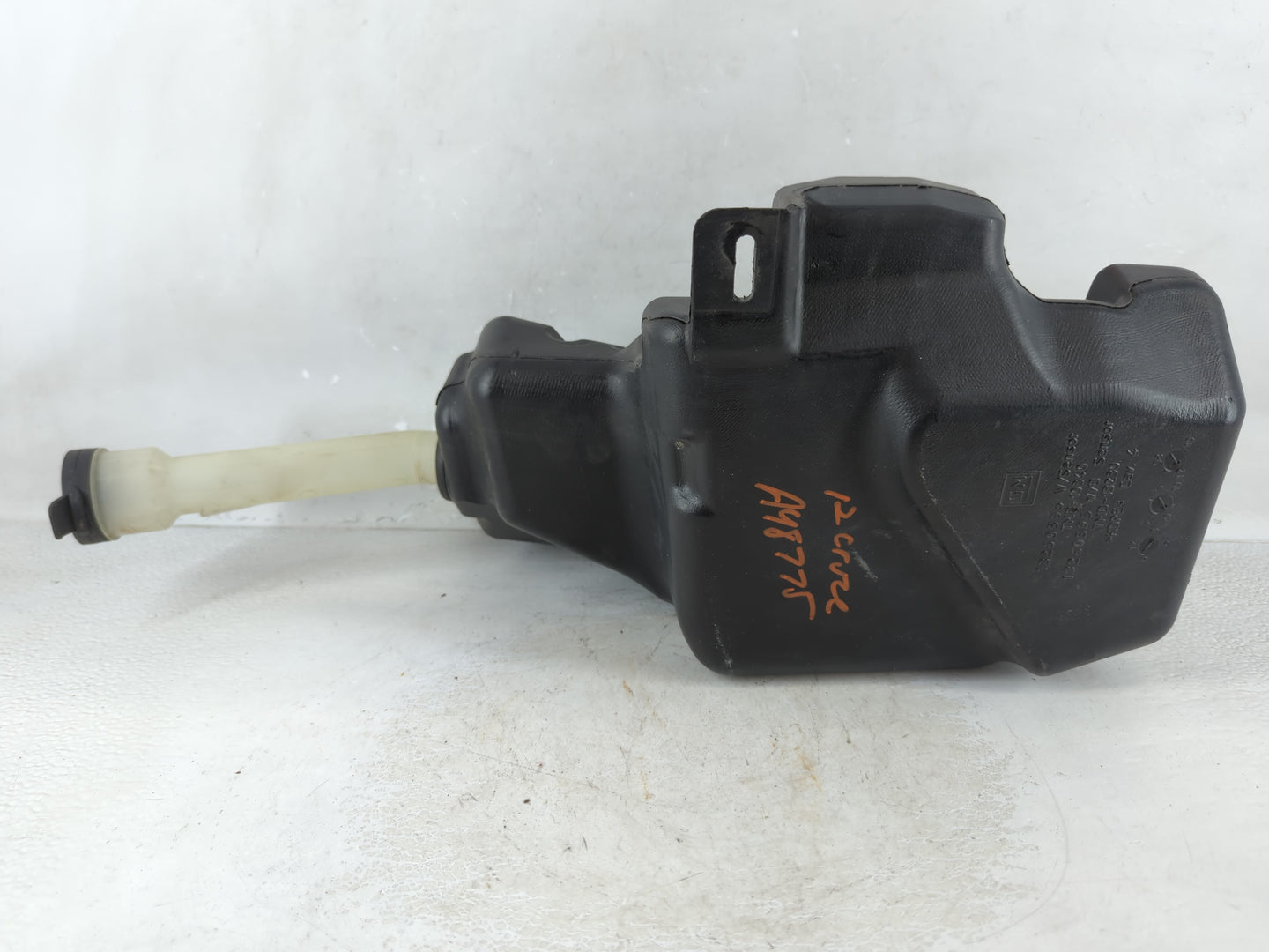 2011-2016 Chevrolet Cruze Windshield Washer Fluid Reservoir Bottle Oem - Oemusedautoparts1.com
