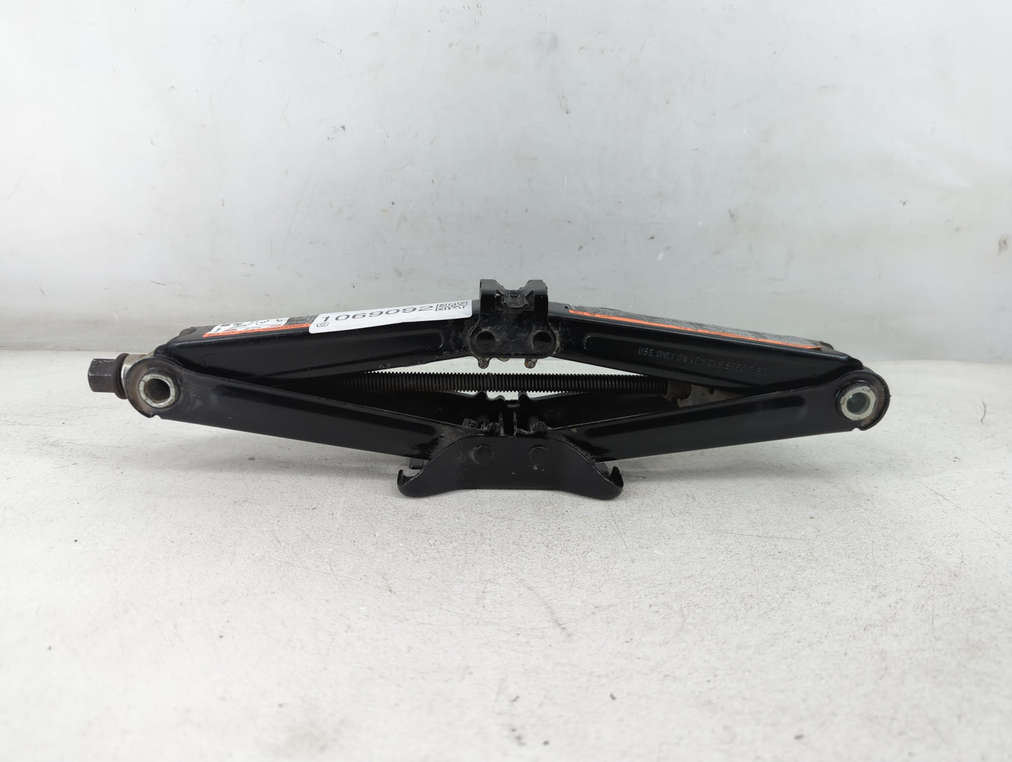 2012 Chevrolet Cruze Spare Scissor Car Jack - Oemusedautoparts1.com