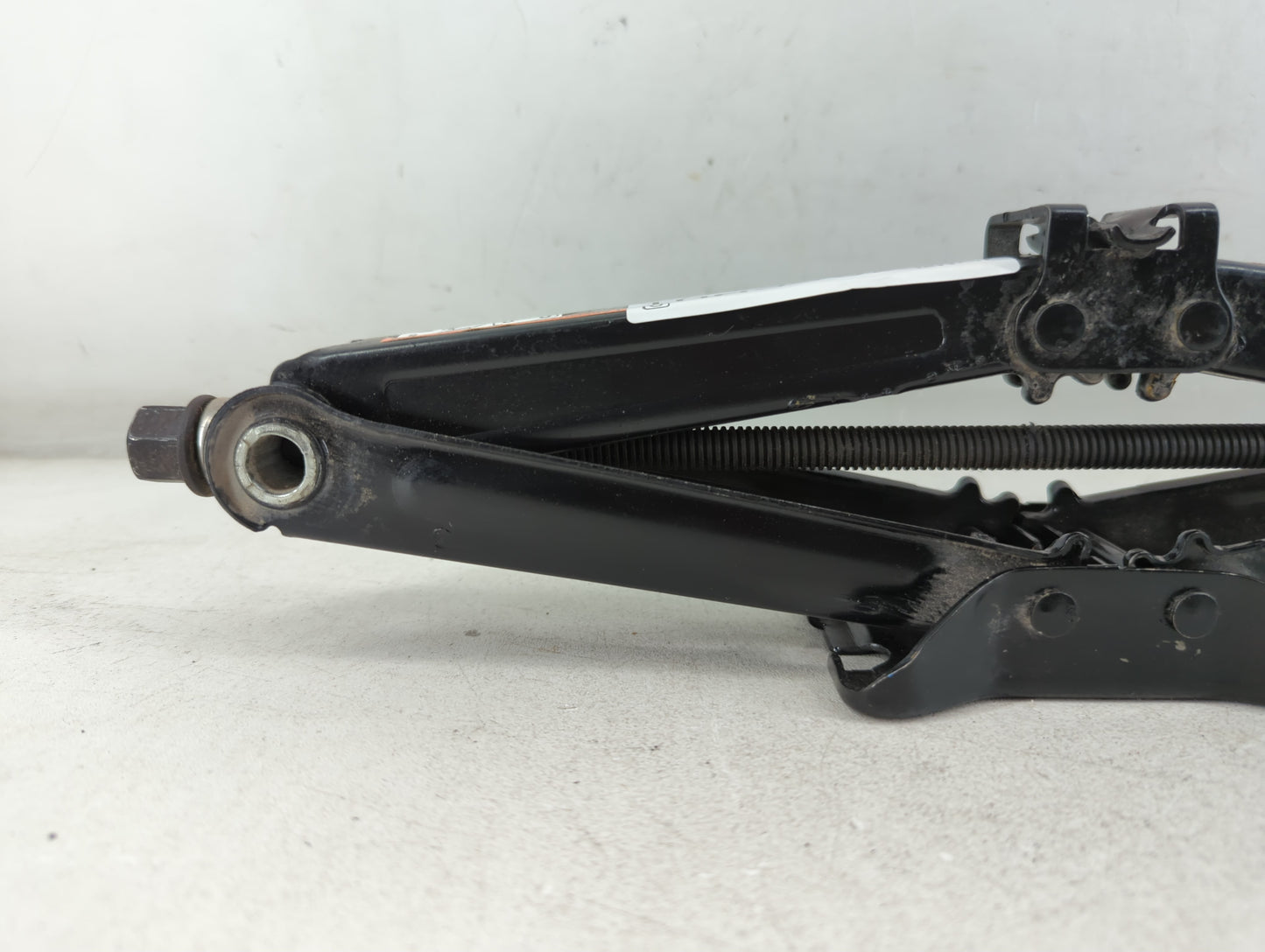 2012 Chevrolet Cruze Spare Scissor Car Jack - Oemusedautoparts1.com