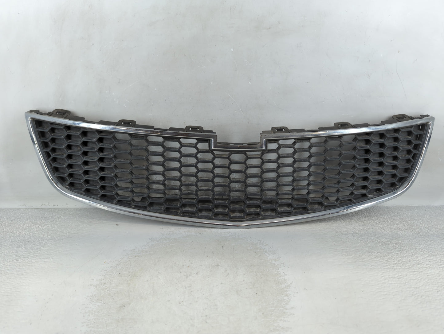 2011-2014 Chevrolet Cruze Front Bumper Grille Cover - Oemusedautoparts1.com