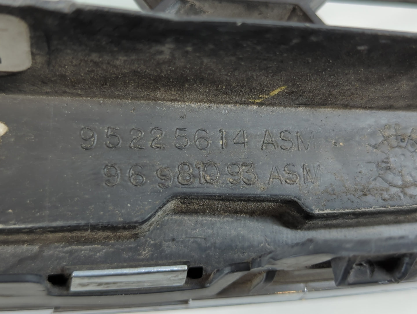 2011-2014 Chevrolet Cruze Front Bumper Grille Cover - Oemusedautoparts1.com