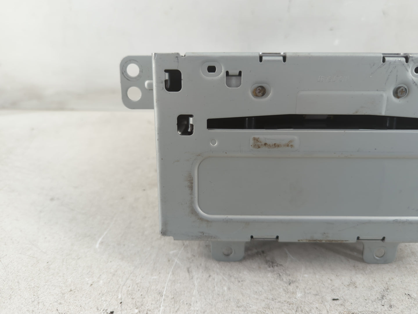 2012 Chevrolet Cruze Radio AM FM Cd Player Receiver Replacement P/N:22815634 Fits OEM Used Auto Parts - Oemusedautoparts1.co
