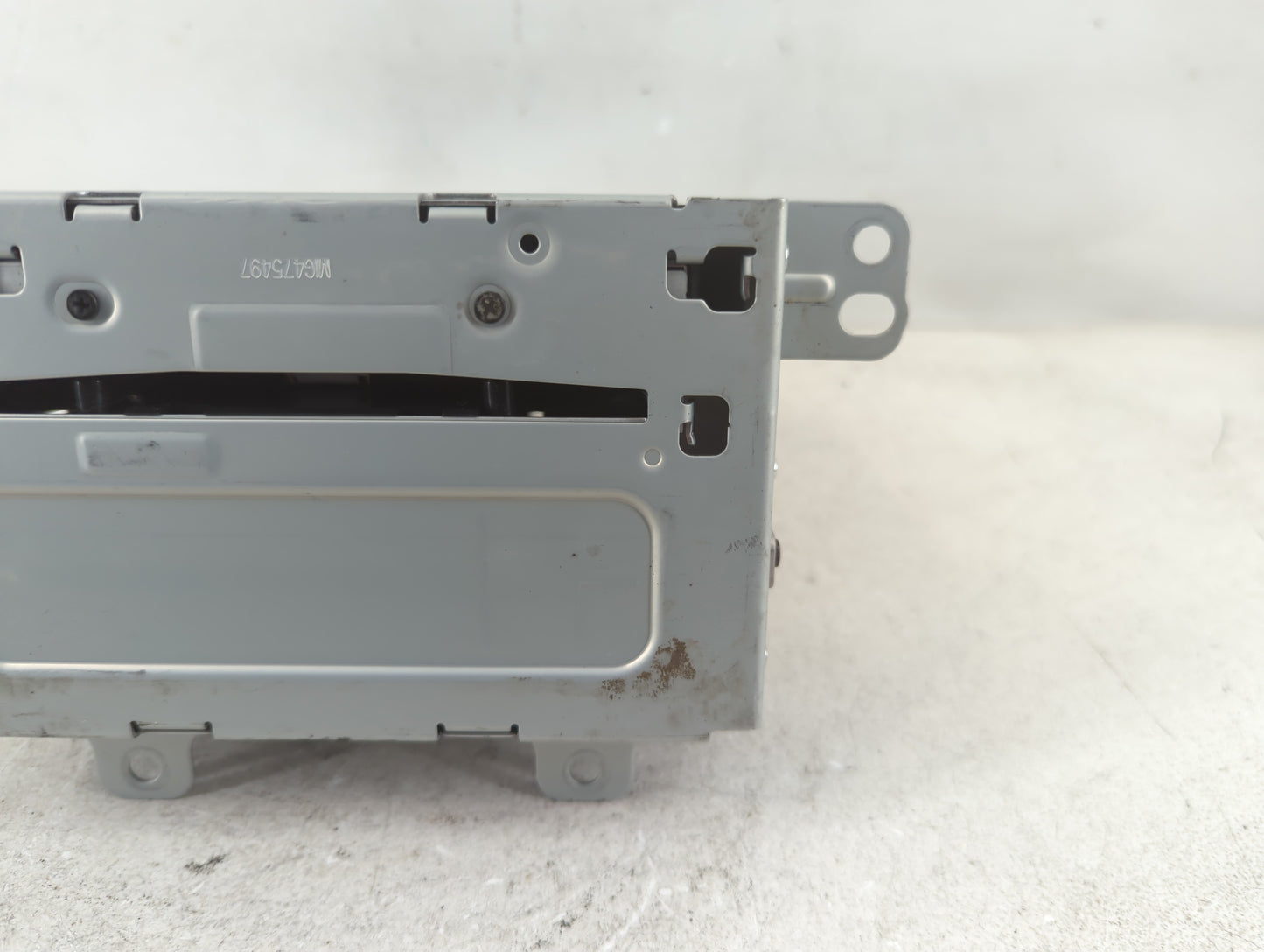 2011-2012 Chevrolet Cruze Radio AM FM Cd Player Receiver Replacement P/N:22870782 Fits Fits 2010 2011 2012 OEM Used Auto Par