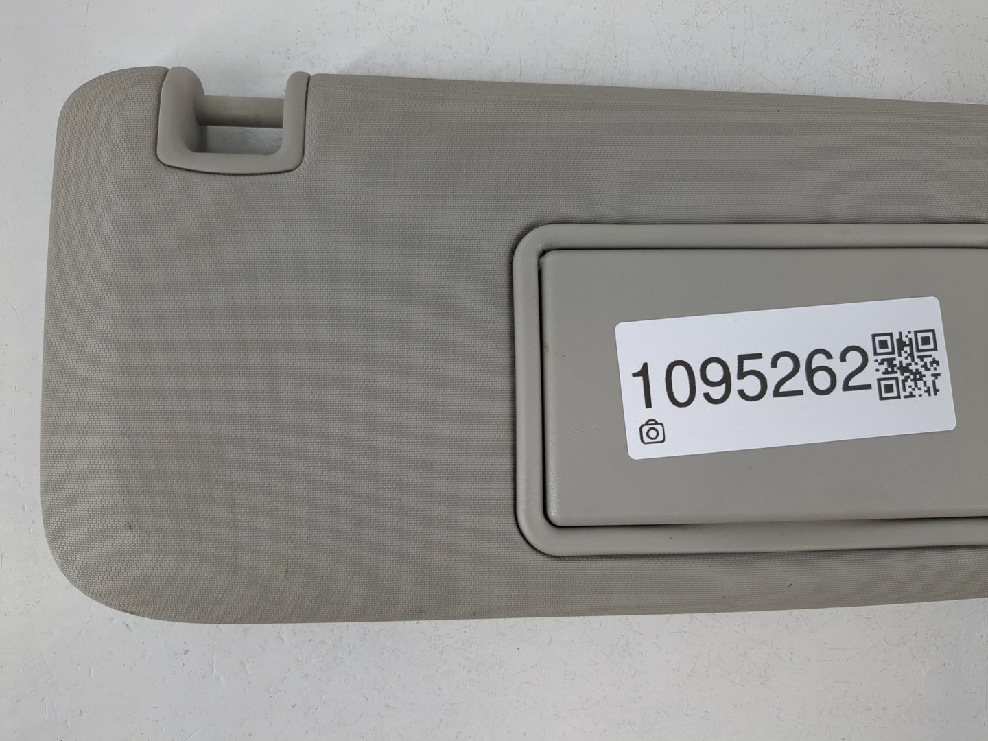 2011-2016 Chevrolet Cruze Sun Visor Shade Replacement Passenger Right Mirror Fits Fits 2011 2012 2013 2014 2015 2016 OEM Use