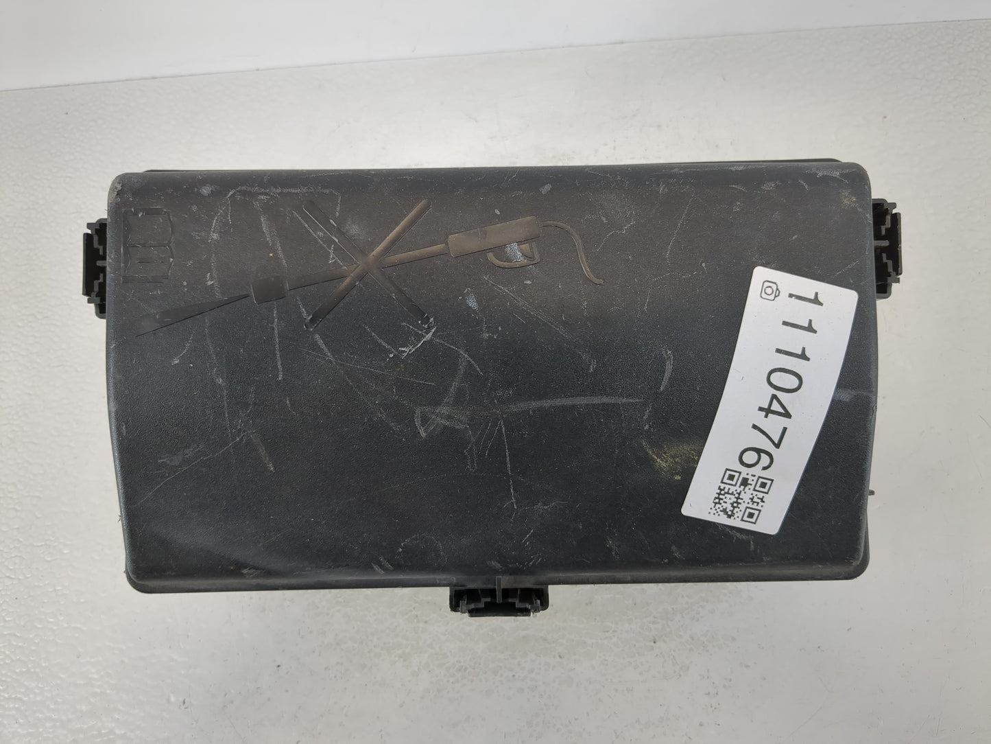 2011-2014 Chevrolet Cruze Fusebox Fuse Box Panel Relay Module P/N:96982033 Fits Fits 2011 2012 2013 2014 OEM Used Auto Parts