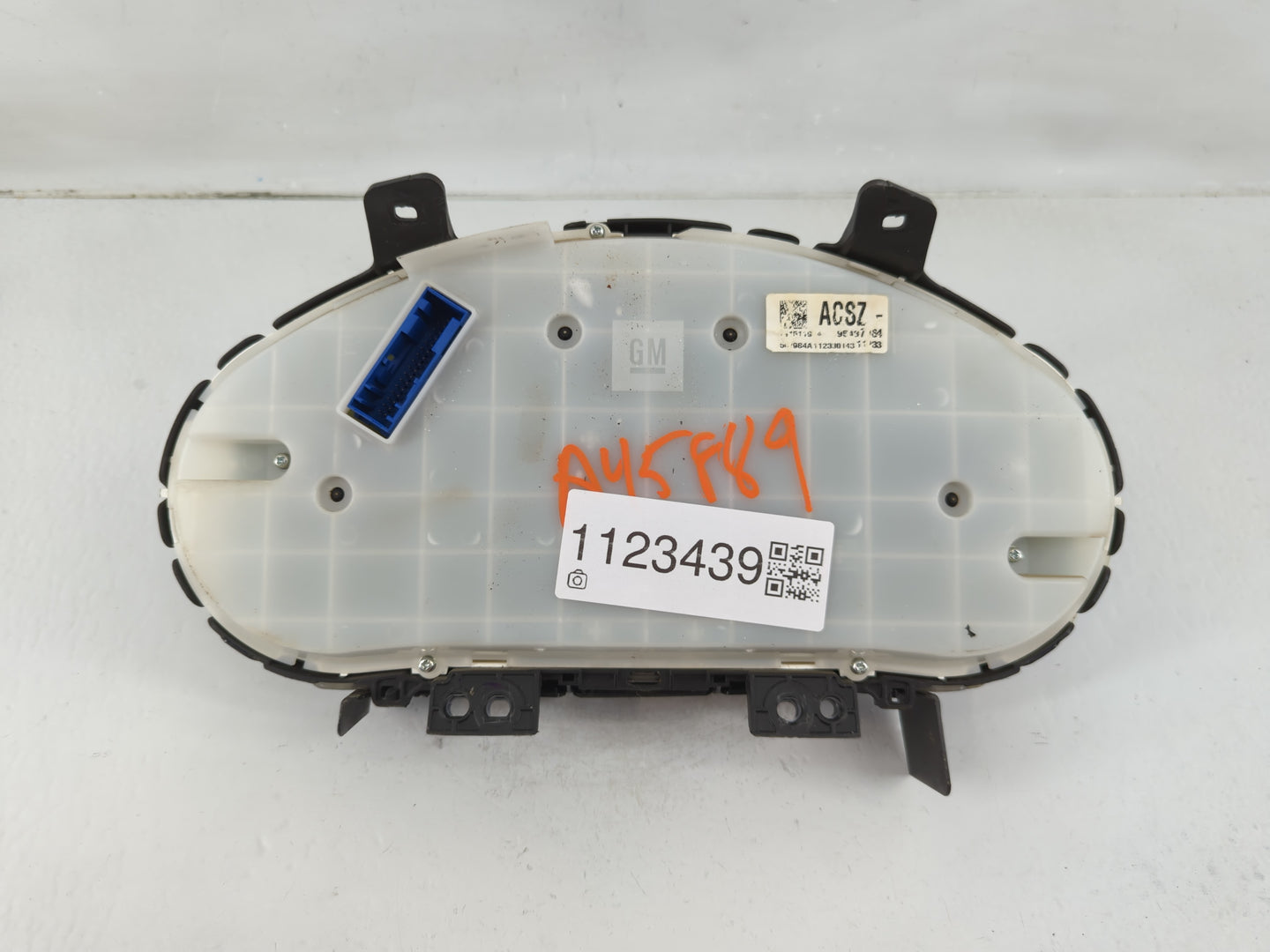 2012 Chevrolet Cruze Instrument Cluster Speedometer Gauges P/N:95437084 Fits OEM Used Auto Parts - Oemusedautoparts1.com