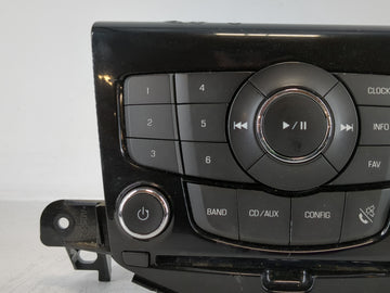 2012-2016 Chevrolet Cruze Radio AM FM Cd Player Receiver Replacement P/N:95914367 Fits Fits 2012 2013 2014 2015 2016 OEM Used Auto Parts