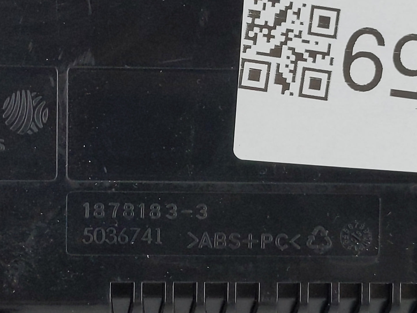 2012-2016 Chevrolet Cruze Information Display Screen - Oemusedautoparts1.com