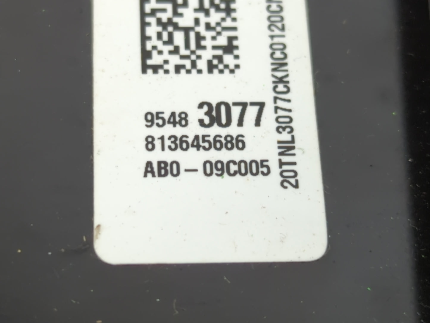 2011-2012 Chevrolet Cruze Air Bag Driver Left Knee OEM P/N:95483077 AB0-09C005, 9521 8712 Fits Fits 2011 2012 OEM Used Auto 