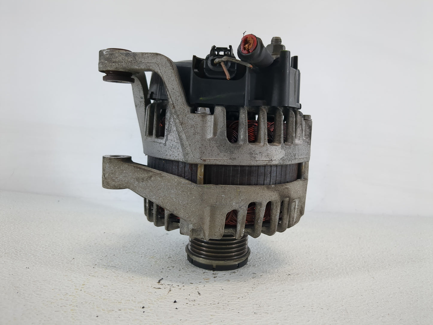 2011-2016 Chevrolet Cruze Alternator Replacement Generator Charging Assembly Engine OEM P/N:13577411 Fits OEM Used Auto Part