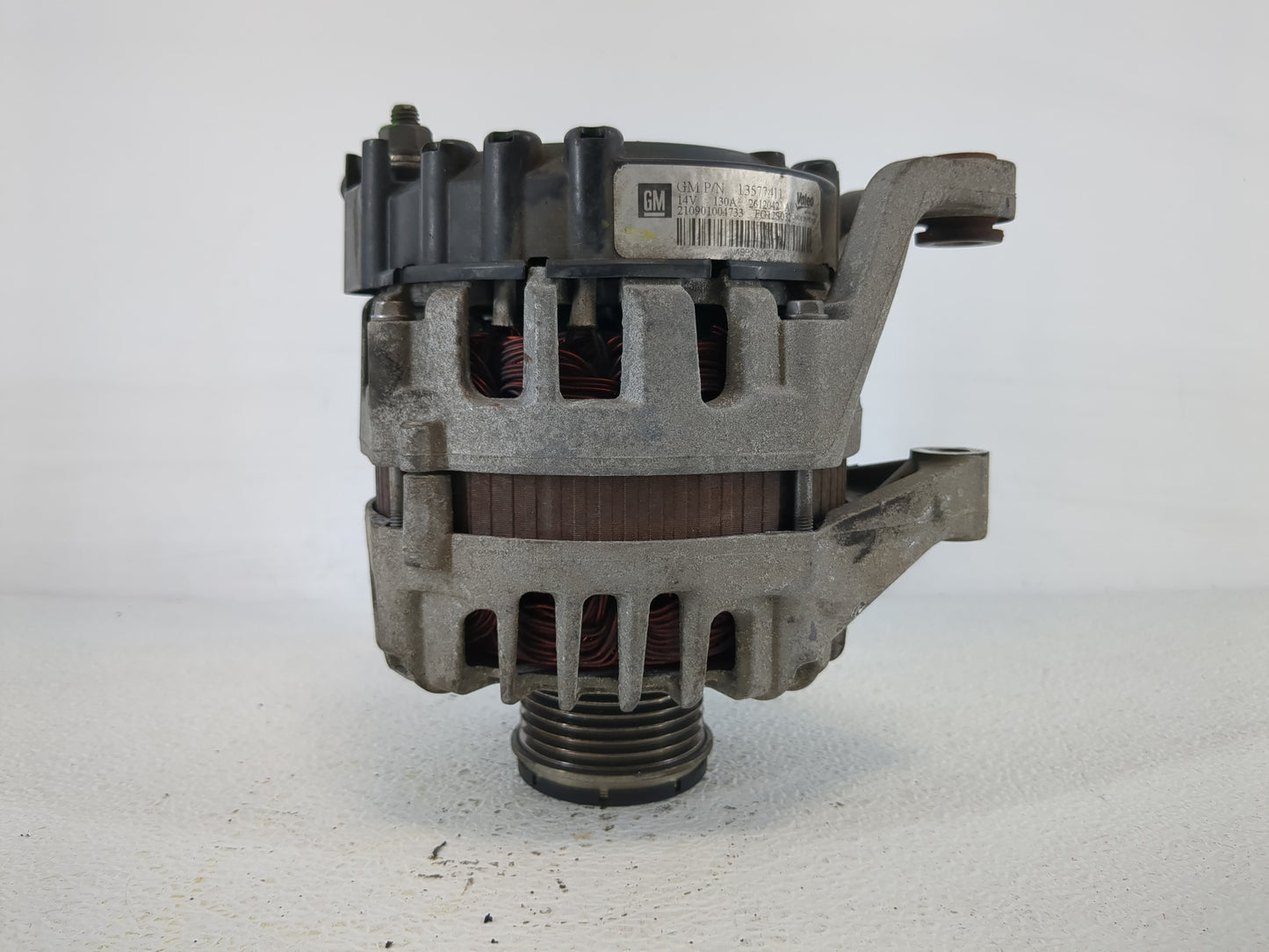 2011-2016 Chevrolet Cruze Alternator Replacement Generator Charging Assembly Engine OEM P/N:13577411 Fits OEM Used Auto Part
