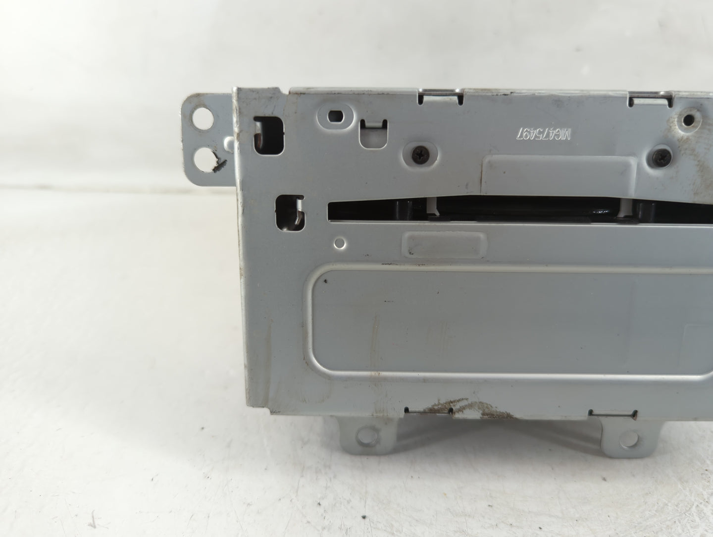 2012 Chevrolet Cruze Radio AM FM Cd Player Receiver Replacement P/N:22870782 Fits OEM Used Auto Parts - Oemusedautoparts1.co
