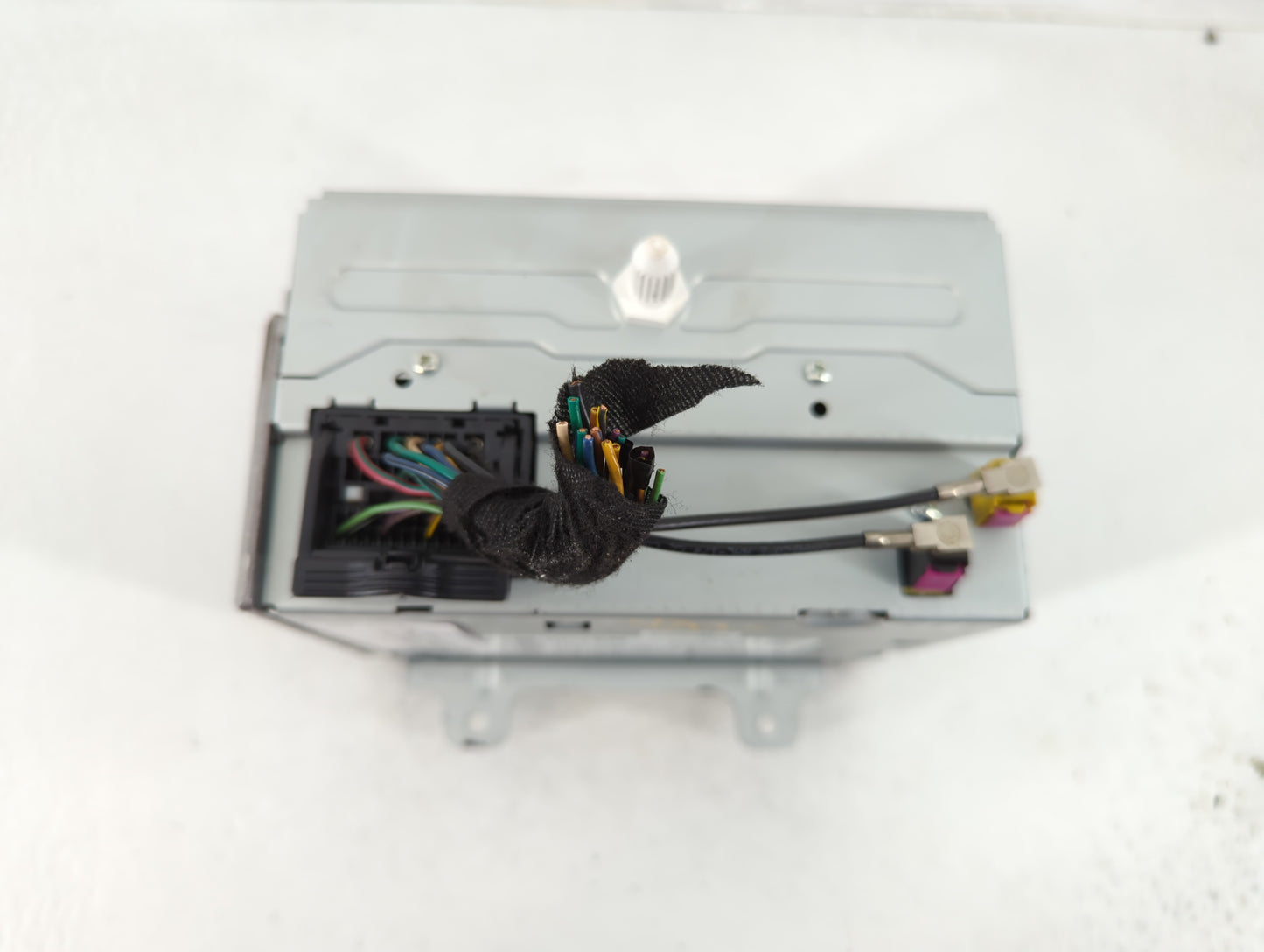2012 Chevrolet Cruze Radio AM FM Cd Player Receiver Replacement P/N:22870782 Fits OEM Used Auto Parts - Oemusedautoparts1.co