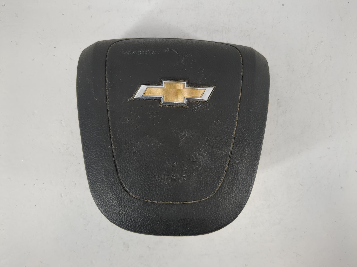2011-2013 Chevrolet Cruze Air Bag Driver Left Steering Wheel Mounted P/N:95214734 Fits Fits 2011 2012 2013 OEM Used Auto Par