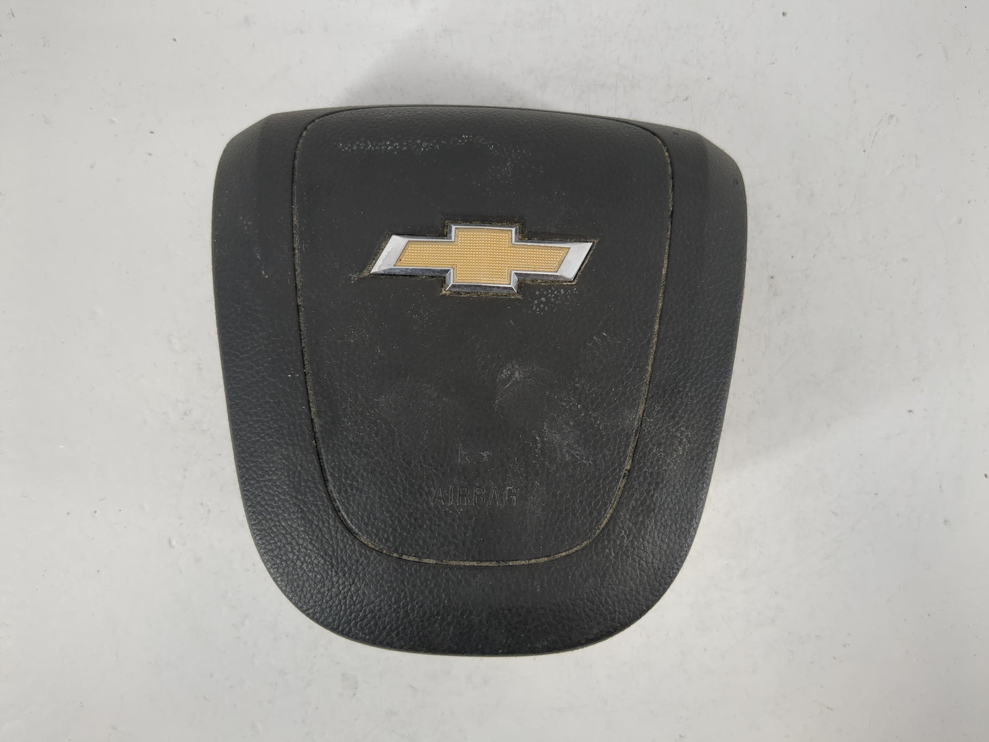 2011-2013 Chevrolet Cruze Air Bag Driver Left Steering Wheel Mounted P/N:95214734 Fits Fits 2011 2012 2013 OEM Used Auto Par