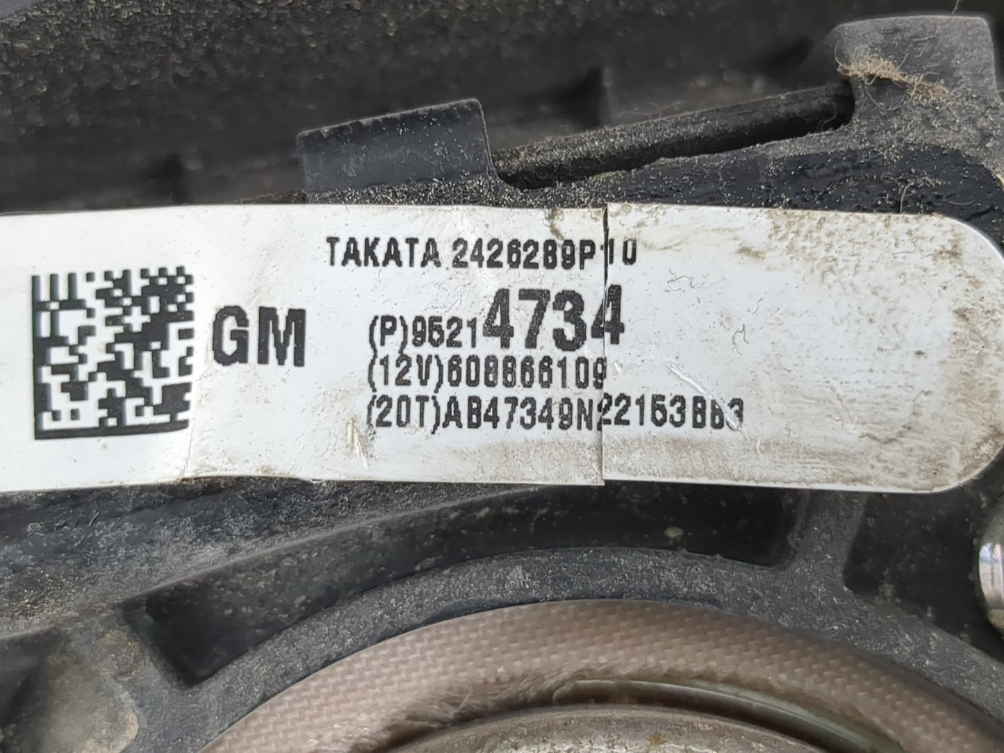 2011-2013 Chevrolet Cruze Air Bag Driver Left Steering Wheel Mounted P/N:95214734 Fits Fits 2011 2012 2013 OEM Used Auto Par