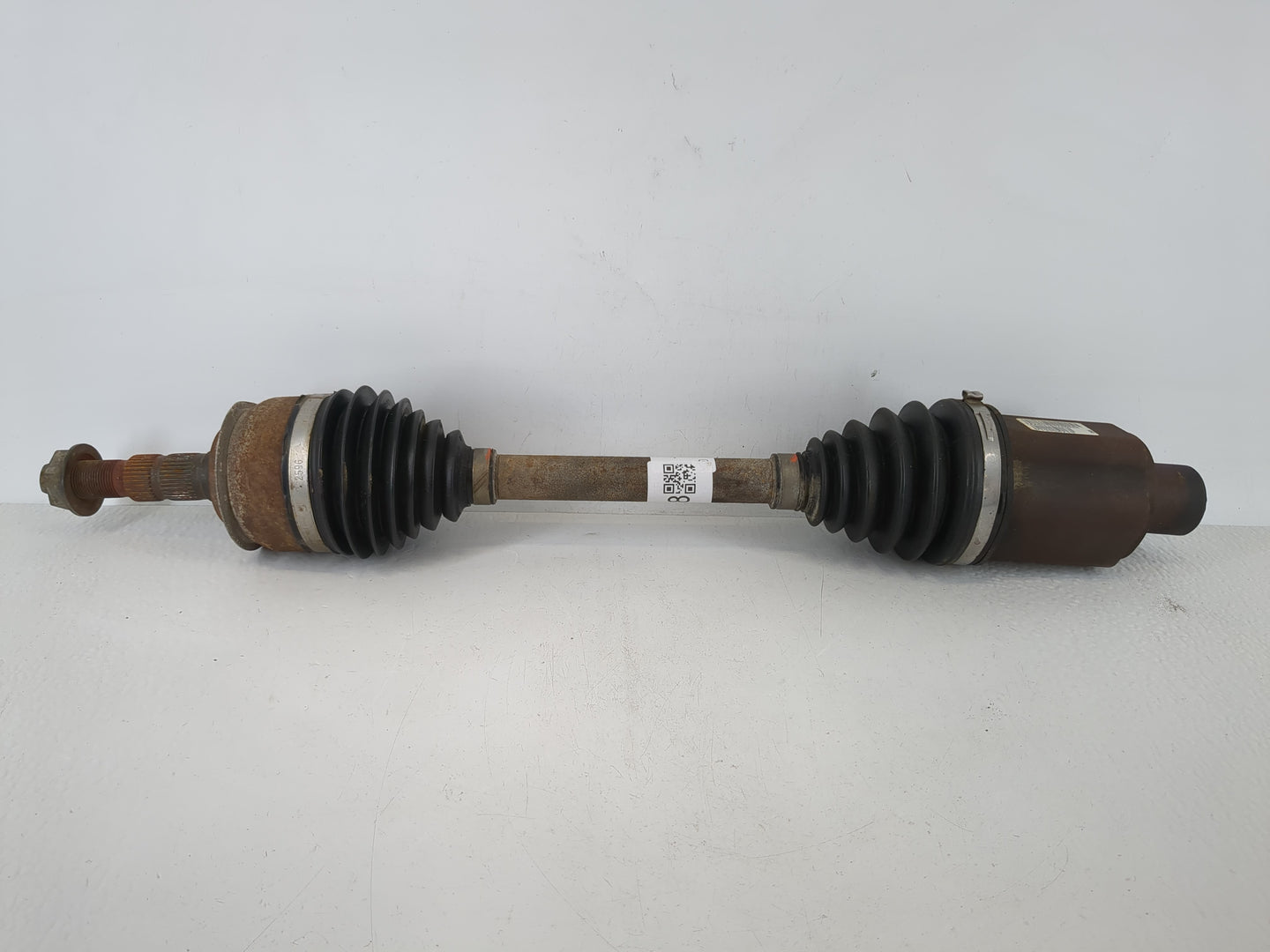2011-2012 Chevrolet Cruze Axle Shaft Front Driver Cv C/v - Oemusedautoparts1.com