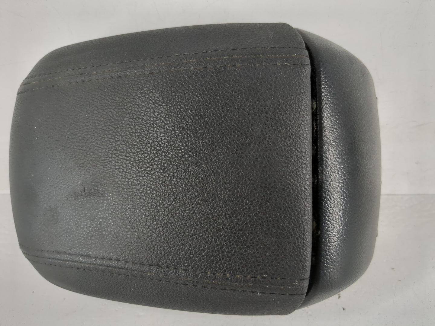 2011-2012 Chevrolet Cruze Center Console Armrest Cover Lid Fits Fits 2011 2012 OEM Used Auto Parts - Oemusedautoparts1.com