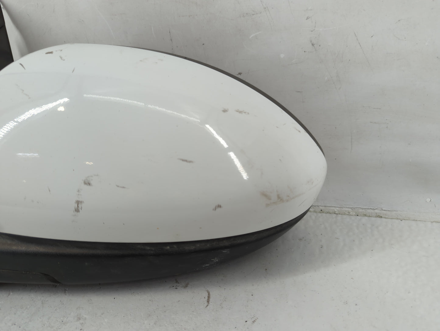 2011-2016 Chevrolet Cruze Driver Side View Mirror - Left Door Mirror OEM Used - Oemusedautoparts1.com