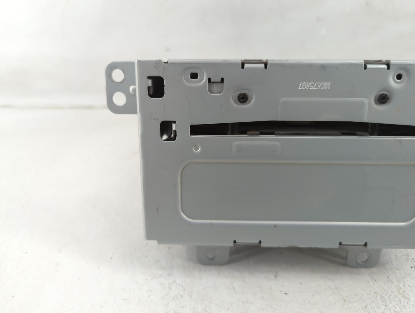 2011-2012 Chevrolet Cruze Radio AM FM Cd Player Receiver Replacement P/N:22870782 Fits Fits 2010 2011 2012 OEM Used Auto Par
