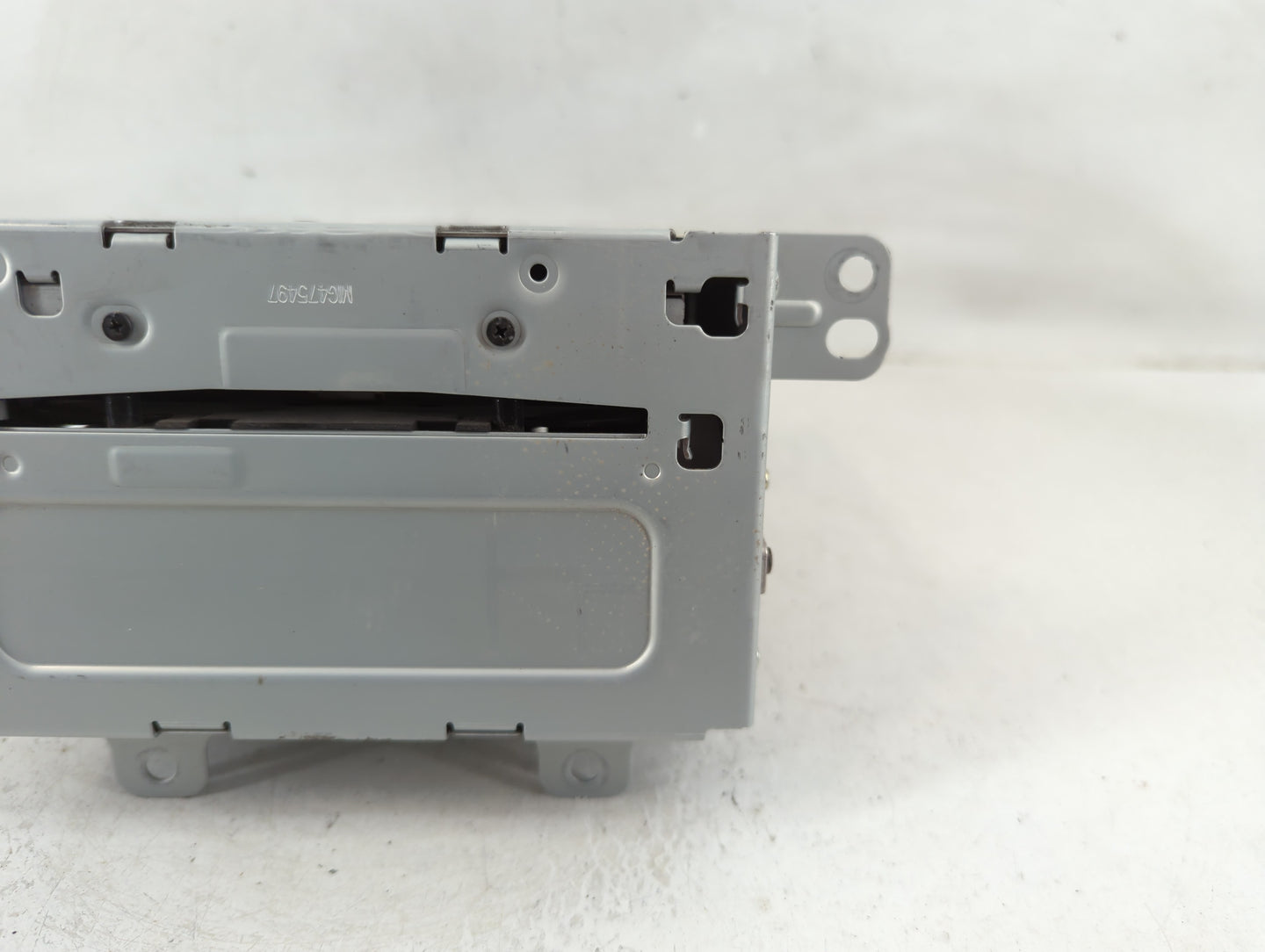 2011-2012 Chevrolet Cruze Radio AM FM Cd Player Receiver Replacement P/N:22870782 Fits Fits 2010 2011 2012 OEM Used Auto Par