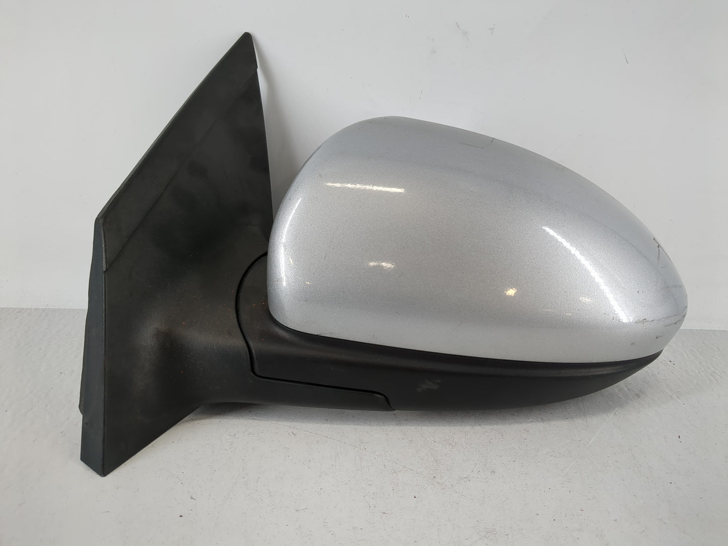 2011-2016 Chevrolet Cruze Driver Side View Mirror - Left Door Mirror OEM Used - Oemusedautoparts1.com