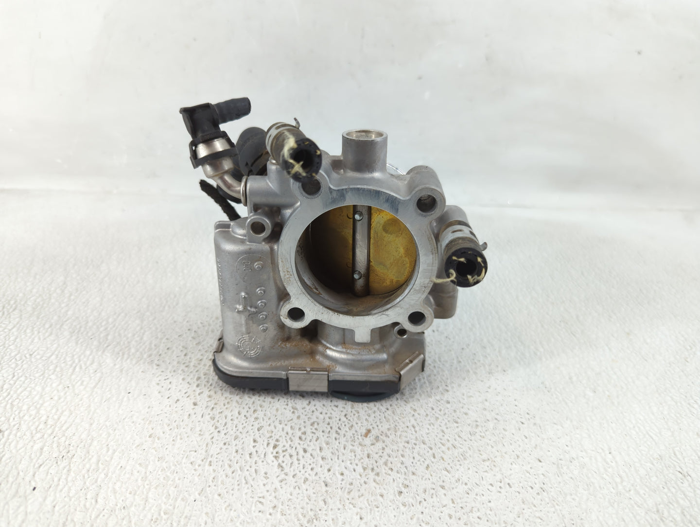2011-2016 Chevrolet Cruze Throttle Body P/N:55561495 Fits Fits 2009 2010 2011 2012 2013 2014 2015 2016 2017 2018 OEM Used Au
