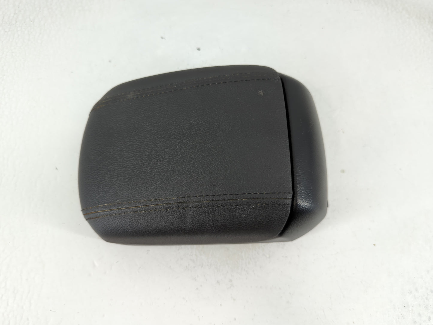 2011-2012 Chevrolet Cruze Center Console Armrest Cover Lid Fits Fits 2011 2012 OEM Used Auto Parts - Oemusedautoparts1.com