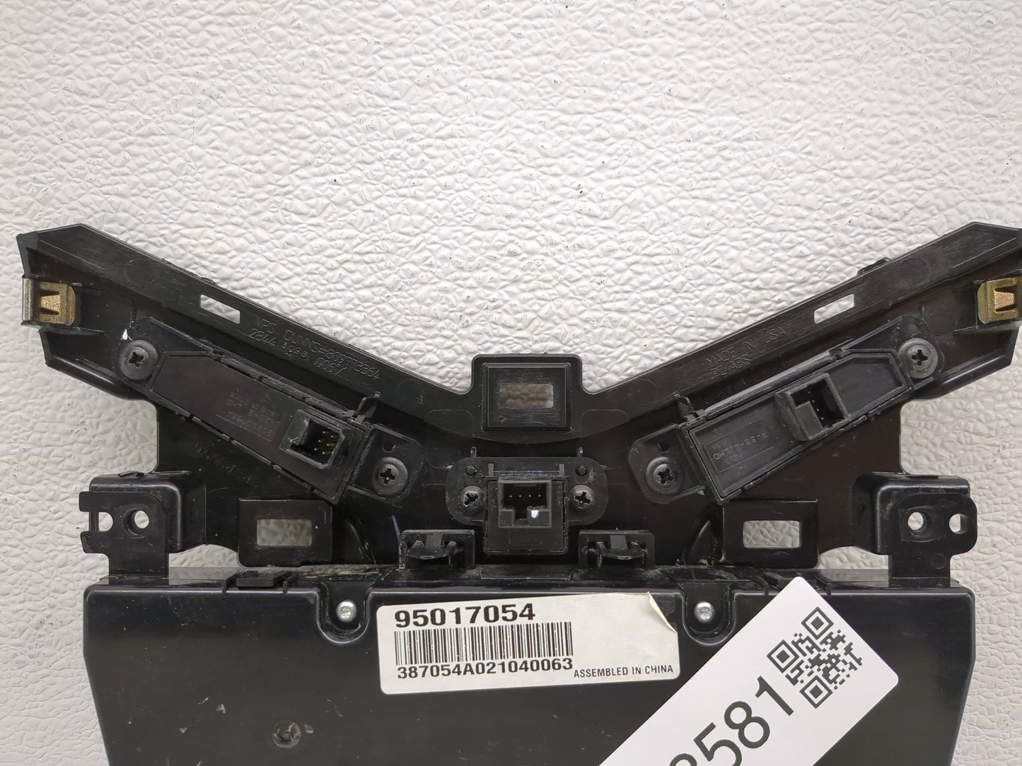 2011-2012 Chevrolet Cruze Climate Control Module Temperature AC/Heater Replacement P/N:95017054 Fits Fits 2011 2012 OEM Used