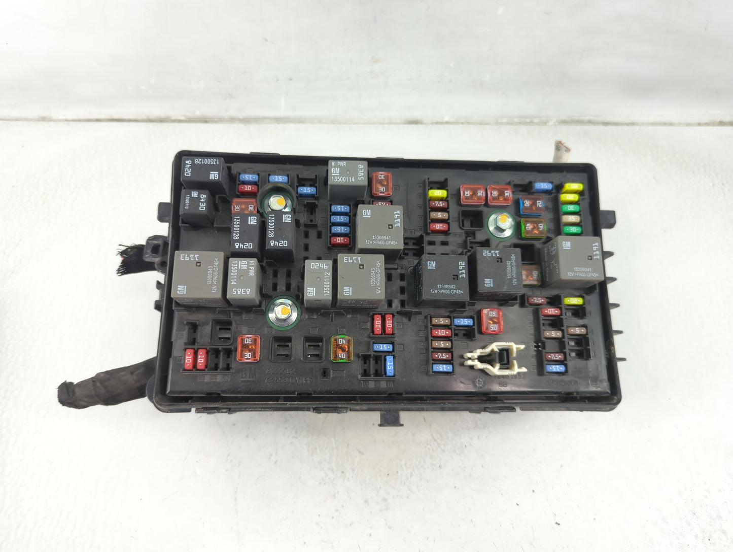 2012-2014 Chevrolet Cruze Fusebox Fuse Box Panel Relay Module P/N:812461952 Fits Fits 2012 2013 2014 OEM Used Auto Parts - O